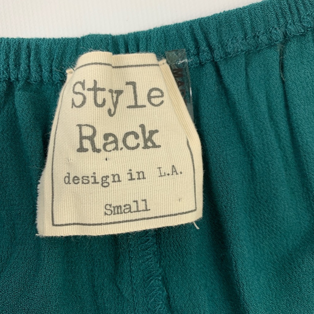 Style Rack Women’s Romper. - Picture 10 of 10